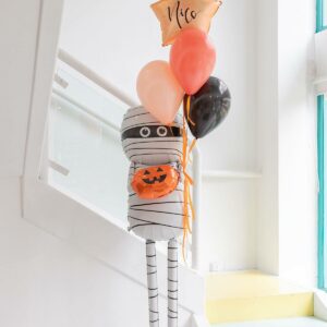 SUPER MOMIA CON GLOBOS