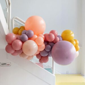 GUIRNALDA DE GLOBOS LISTA PARA COLGAR