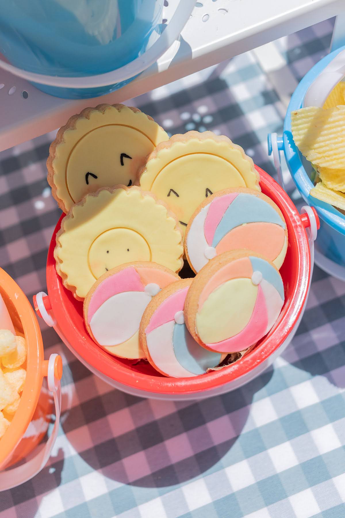 Galletas verano Pack de galletas decorativas con diseño de sol y pelotas de playa para fiestas de verano