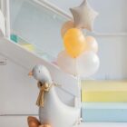 Ramo de globos Bienvenido Bebé con globo standing, globos de latex y estrella personalizable.