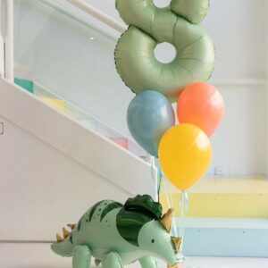 Ramo de globos de cumpleaños temático de dinosaurios con globos de helio