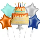 Set de globos de foil Happy Birthday hinchados con helio, con tarta amarillas y naranja de cumpleaños y cuatro estrellas en verde, menta, azul y plata.